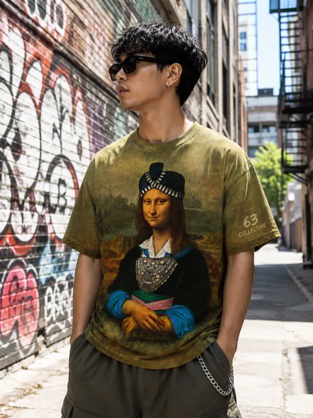HMona Lisa Graphic Tee